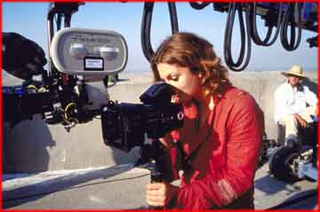 �2003 www.charliesangels.com. All Rights Reserved. CA2:Full Throttle Images �2003 Columbia-Tri Star Pictures. All images used with permission from Columbia-TRI Star Pictures. 