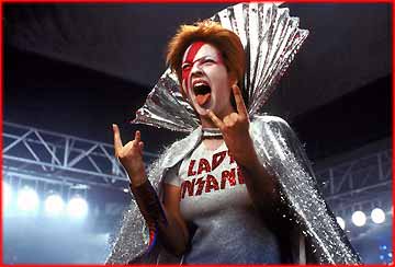 �2003 www.charliesangels.com. All Rights Reserved. CA2:Full Throttle Images �2003 Columbia-Tri Star Pictures. All images used with permission from Columbia-TRI Star Pictures. 